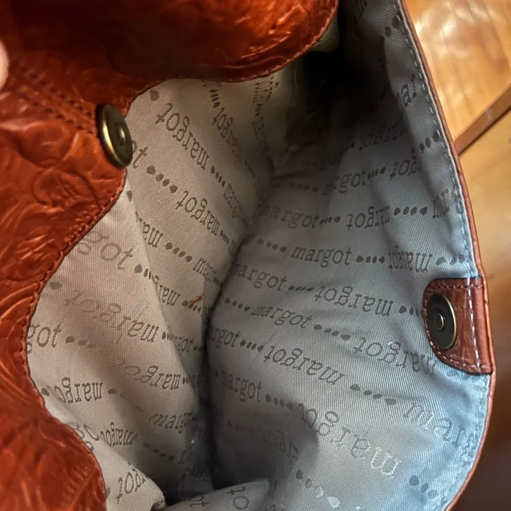 Margot Floral Leather Shoulder Bag - Reddish Brown - Picture 12 of 14